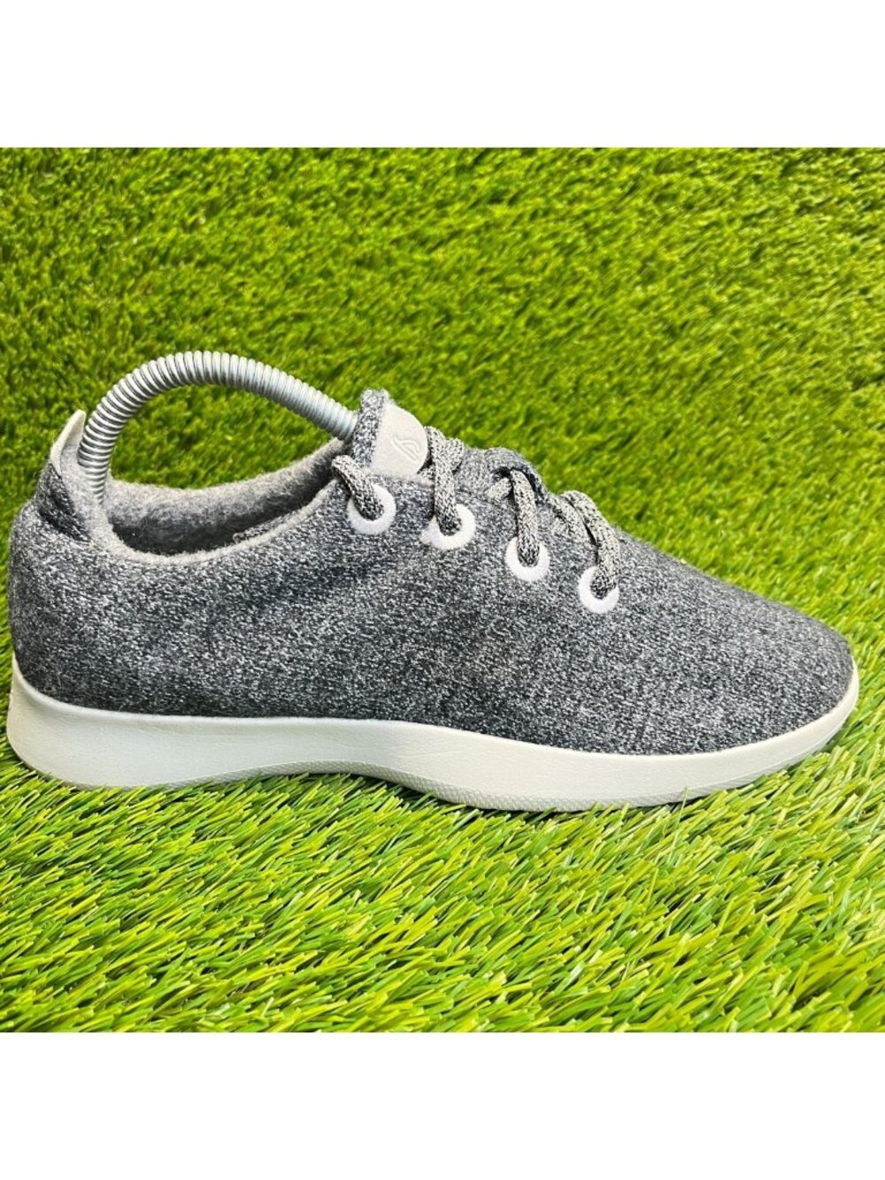 Allbirds Wool Runners Womens Size 9 Gray White Athletic Walking Shoes Sneakers